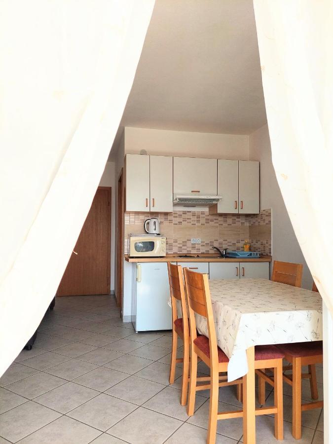Apartments Dia زاووستروج المظهر الخارجي الصورة