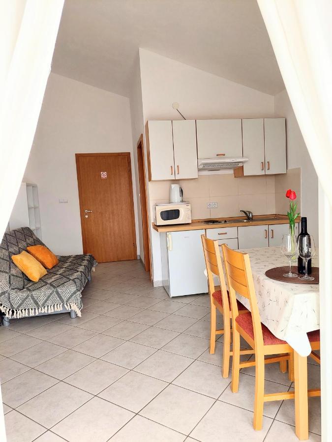 Apartments Dia زاووستروج المظهر الخارجي الصورة