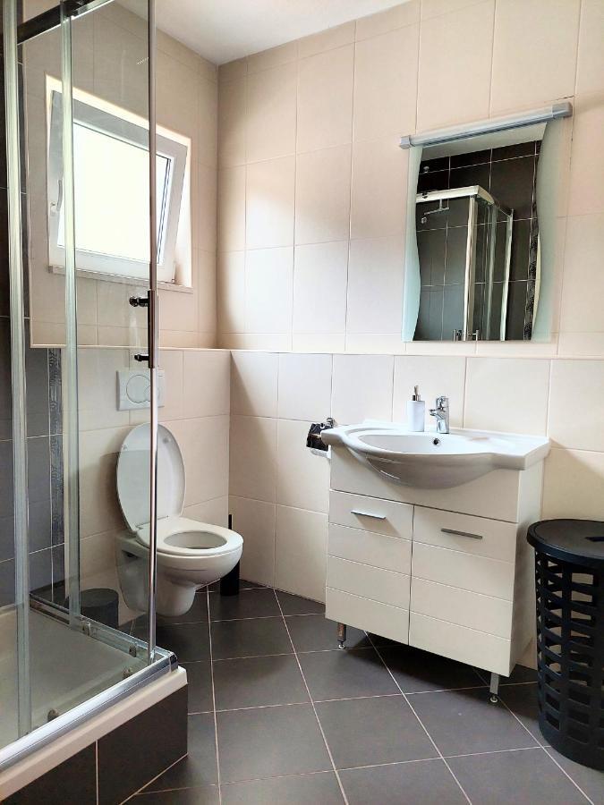 Apartments Dia زاووستروج المظهر الخارجي الصورة