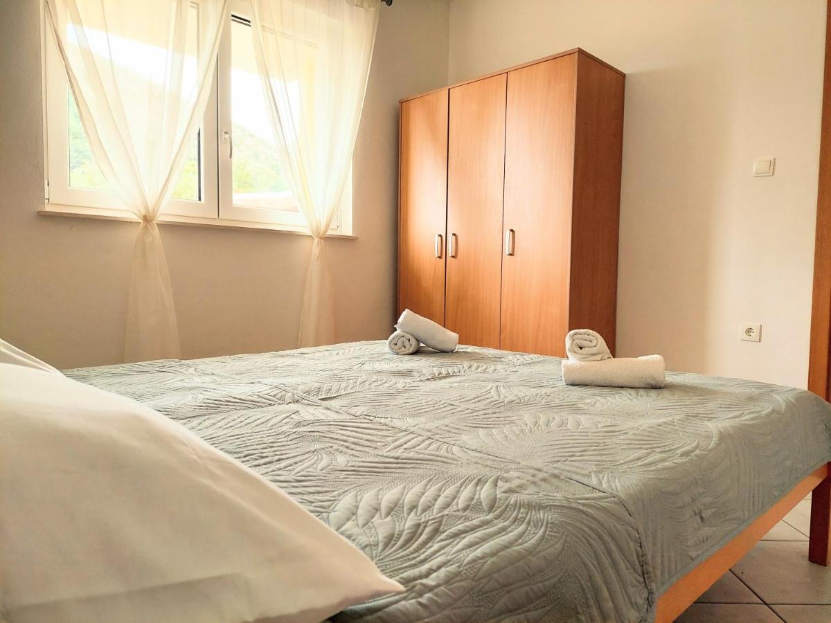 Apartments Dia زاووستروج المظهر الخارجي الصورة