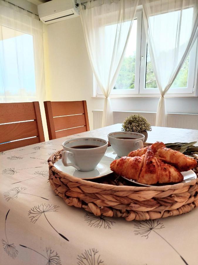Apartments Dia زاووستروج المظهر الخارجي الصورة